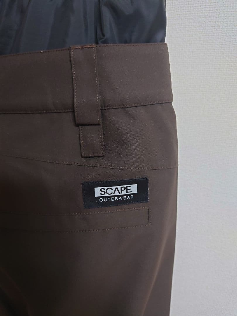 新品未使用　SCAPE M ダークブラウン スノーボードウェア