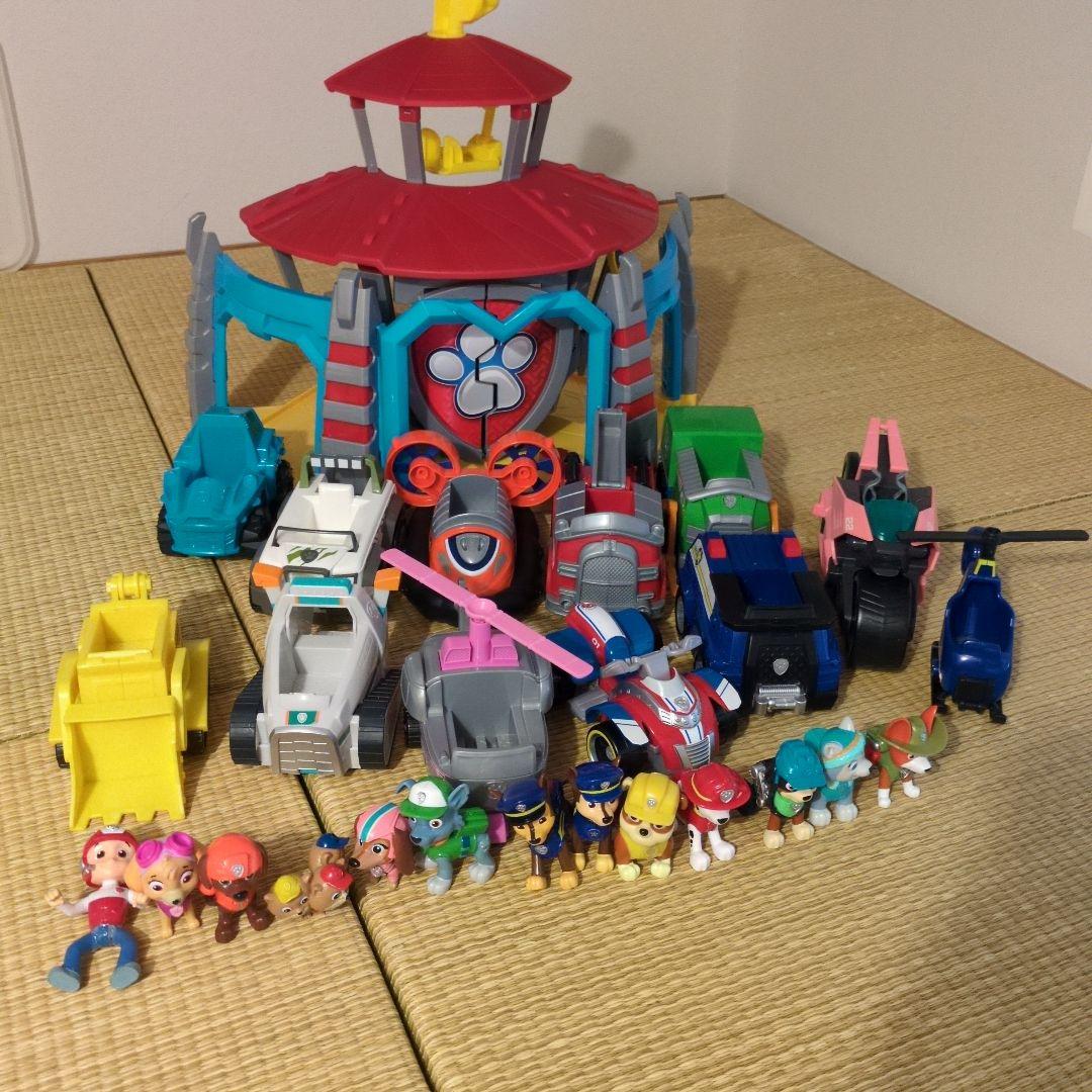 パウパトロールベーシックビークル&ダイノステーション&サポートビークルセット