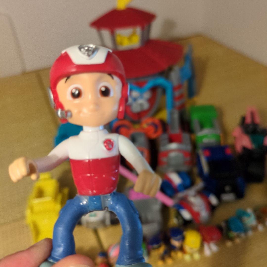 パウパトロールベーシックビークル&ダイノステーション&サポートビークルセット