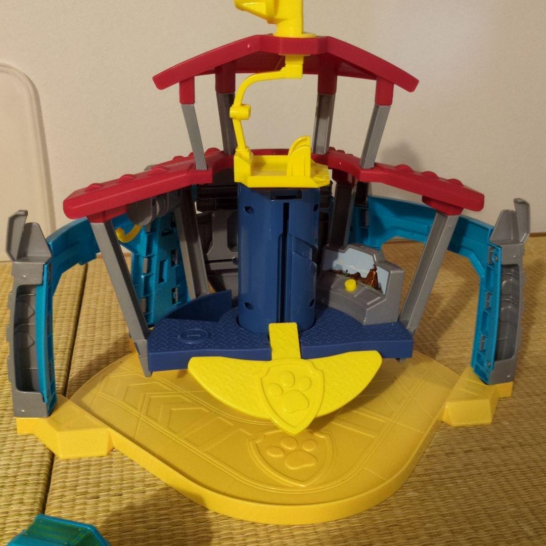 パウパトロールベーシックビークル&ダイノステーション&サポートビークルセット