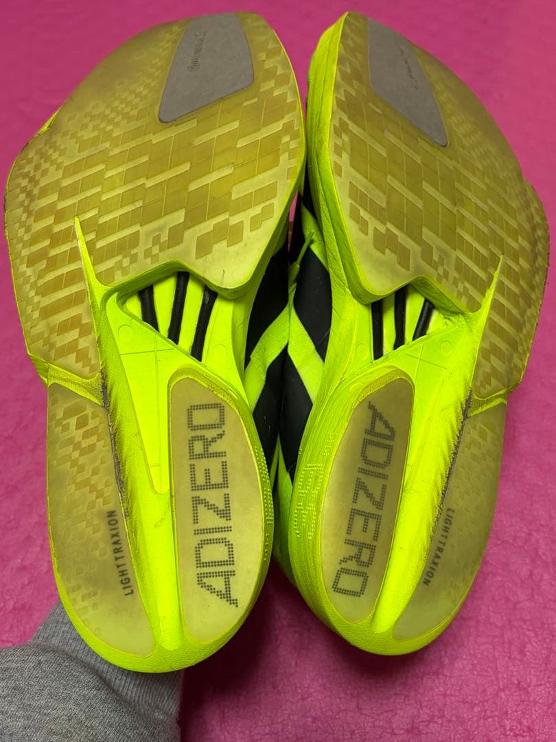 アディオスプロ4 ADIZEROADIOS PRO 4 蛍光イエロー26.5cm