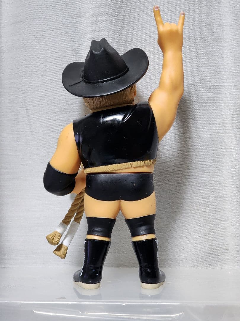 スタン・ハンセン直筆サイン入りフィギュア