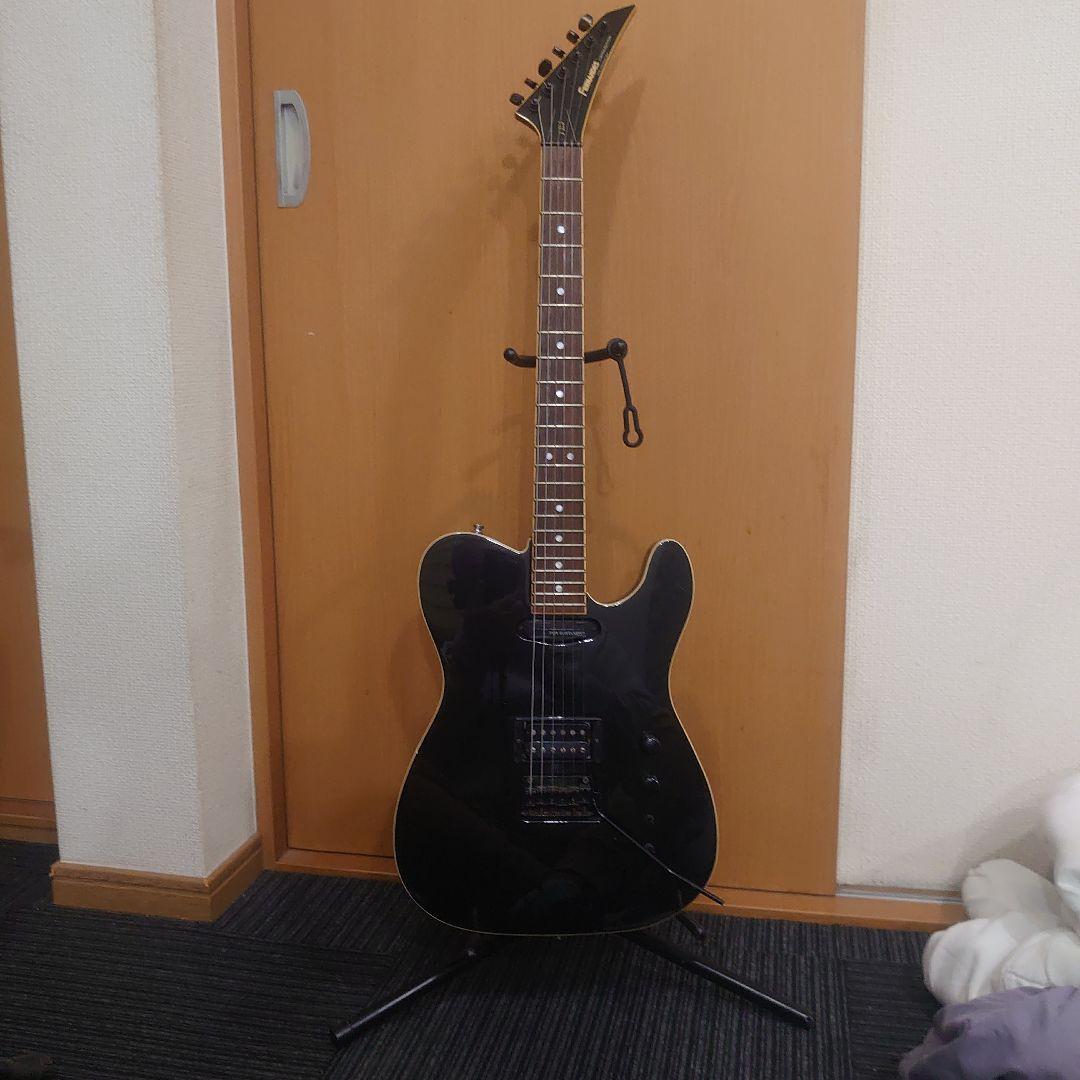 Fender Limited Edition ブラックエレキギター