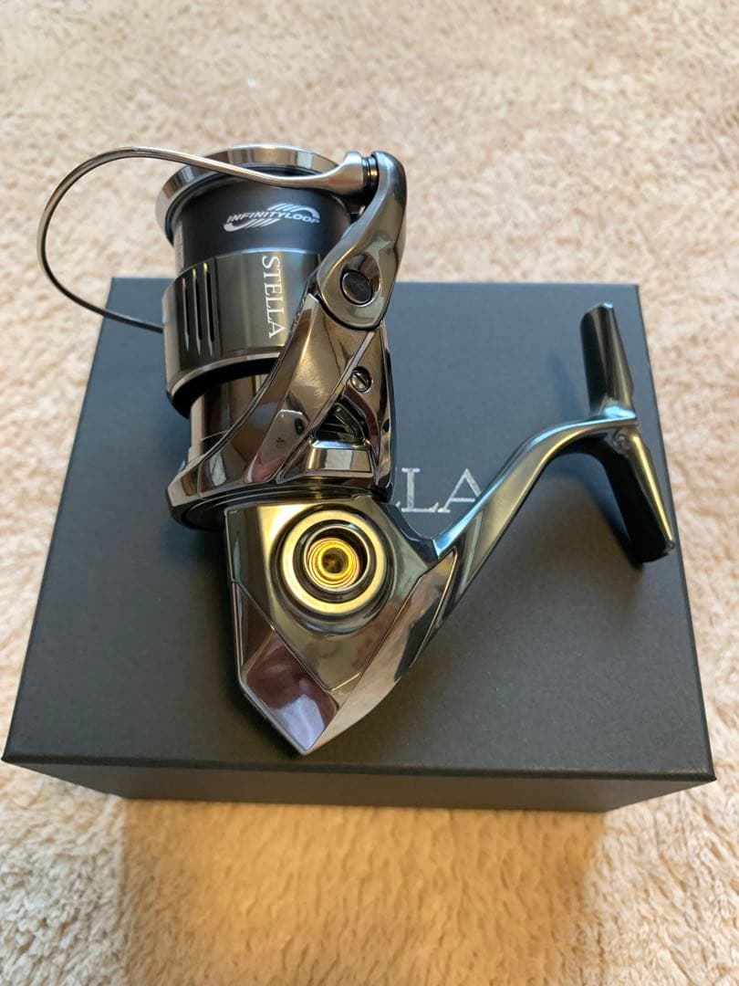 新品未使用　シマノ 22ステラ　2500SHG