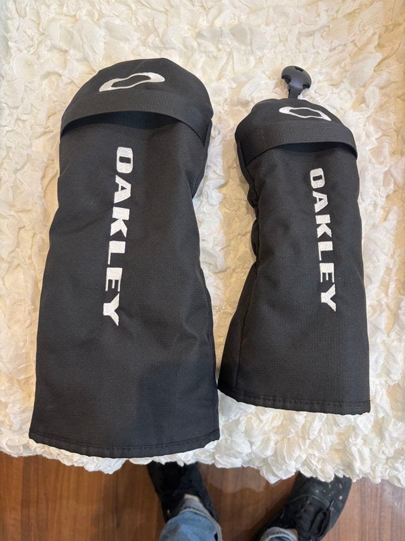 Oakley ゴルフバッグ・キャディバッグ 黒/黄　ヘッドカバーセット