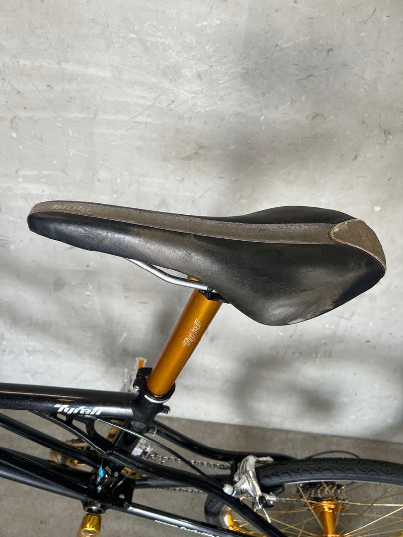 ミニベロ　Tyrell タイレル　20インチ