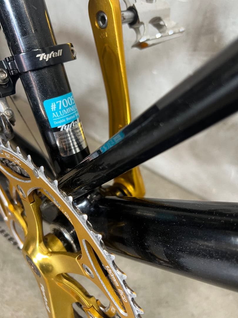 ミニベロ　Tyrell タイレル　20インチ