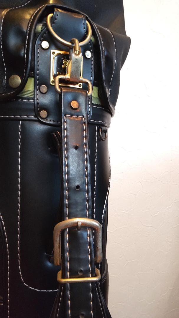 【中古・美品】バーバリー キャディバッグ ノバチェック ブラックレザー