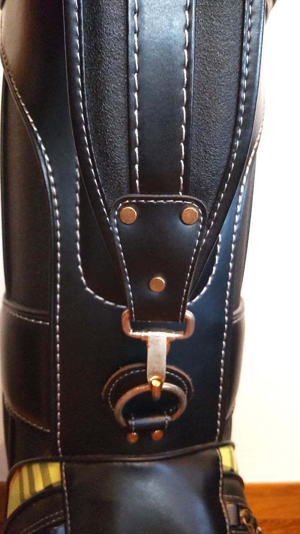 【中古・美品】バーバリー キャディバッグ ノバチェック ブラックレザー