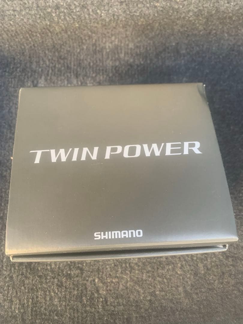 SHIMANO 24ツインパワー 4000XG 新品