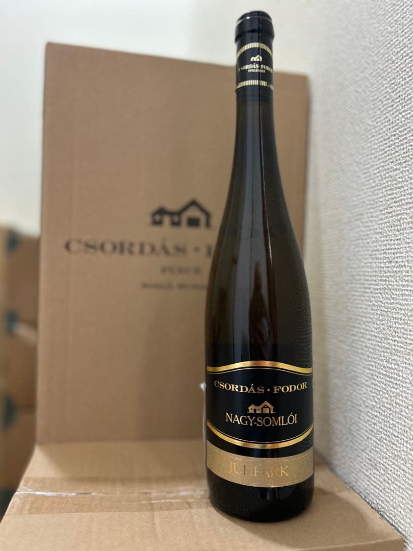 Pátzay 12本　Astra Egri 12本　CHARDONNAY ５本