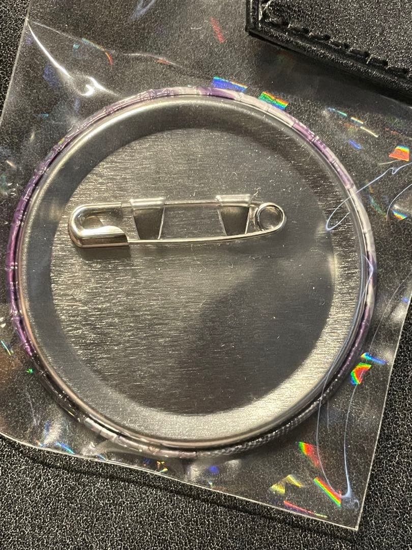 ダンガンロンパ　缶バッジ　王馬小吉　誕生日