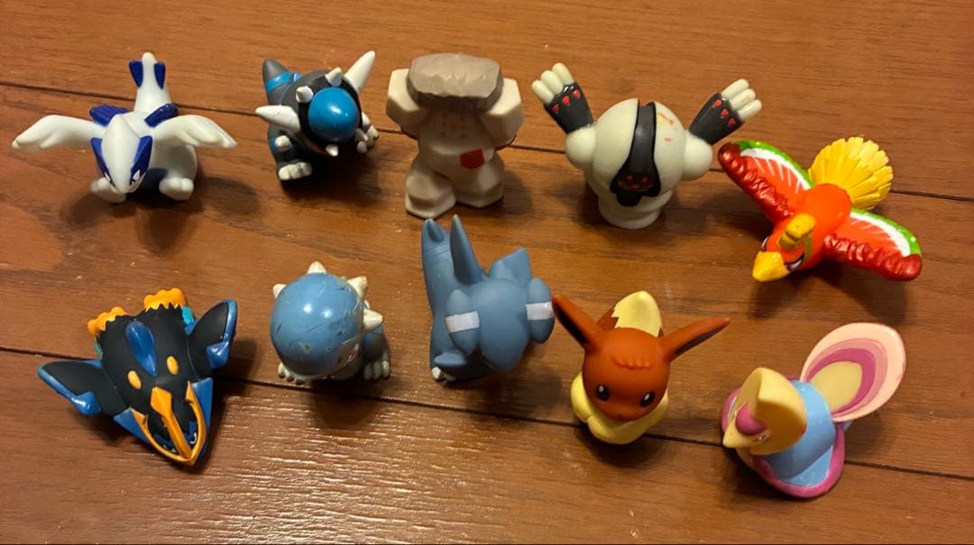 【希少】ポケモン　モンコレ　初代　97体セット＋指人形セット　任天堂　廃盤　レア