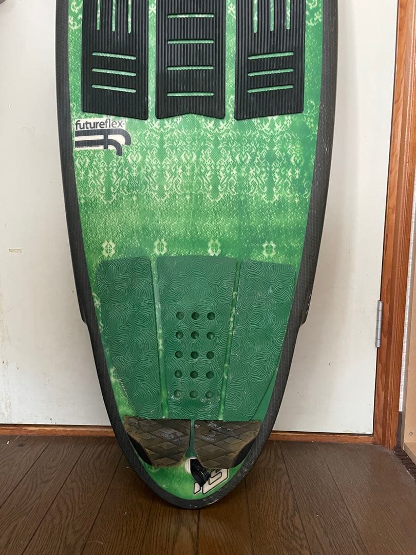 ヘイデンサーフボード！Shred sled 5.6 Future Flex