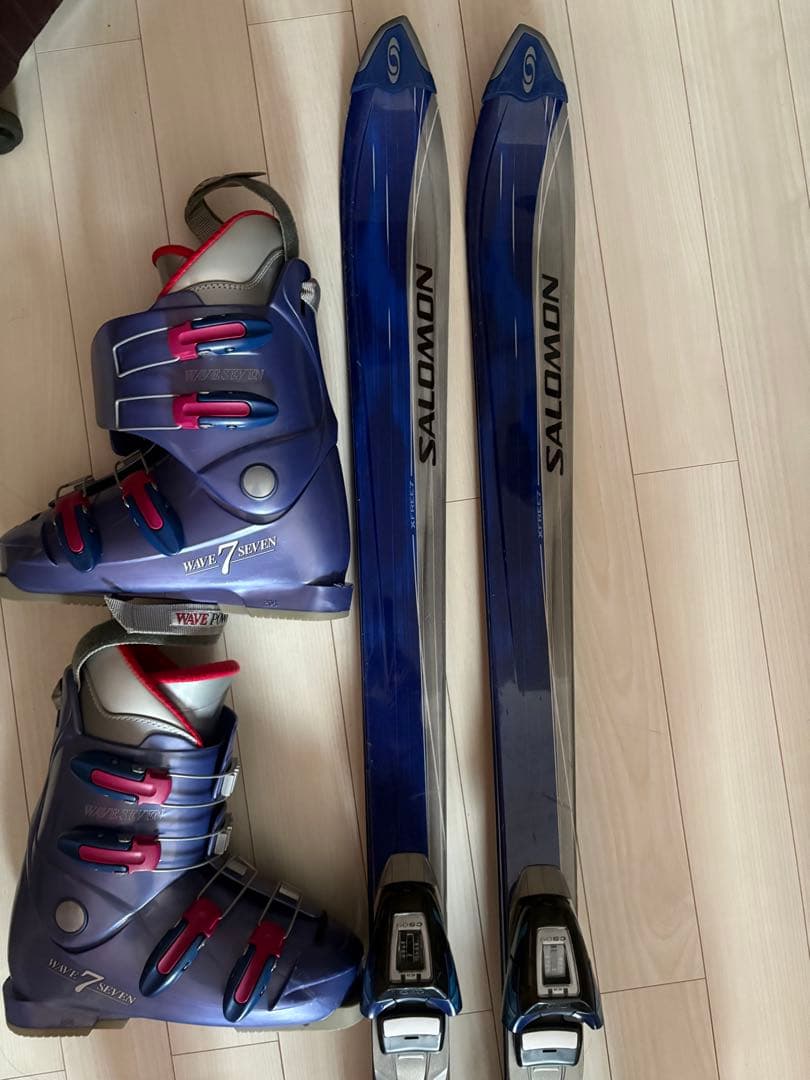 サロモンスキーとブーツのセット　１６２センチブーツ２３から２４センチ用　大人用