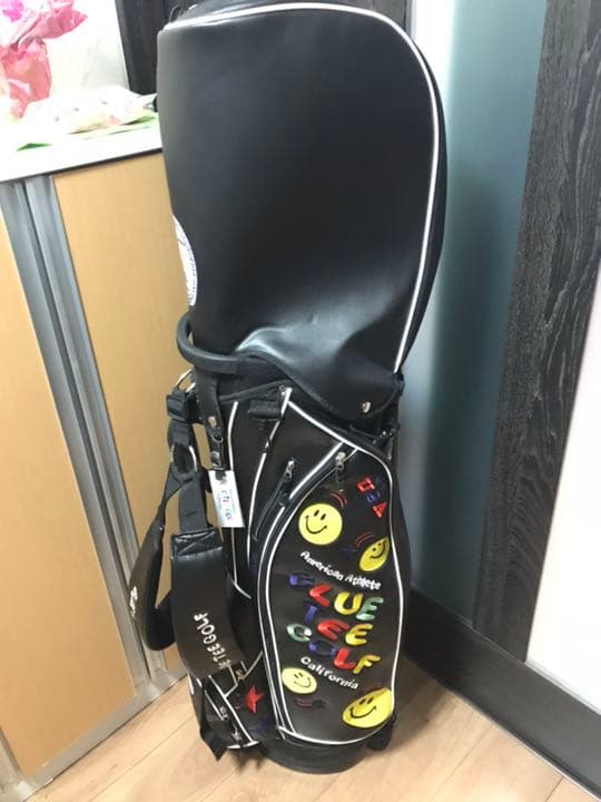 ゴルフバック 人気のブラック