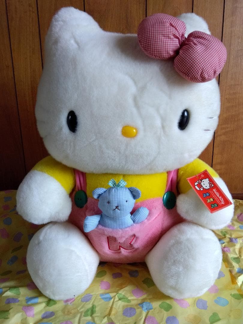 サンリオ ハローキティ 特大 BIG ぬいぐるみ