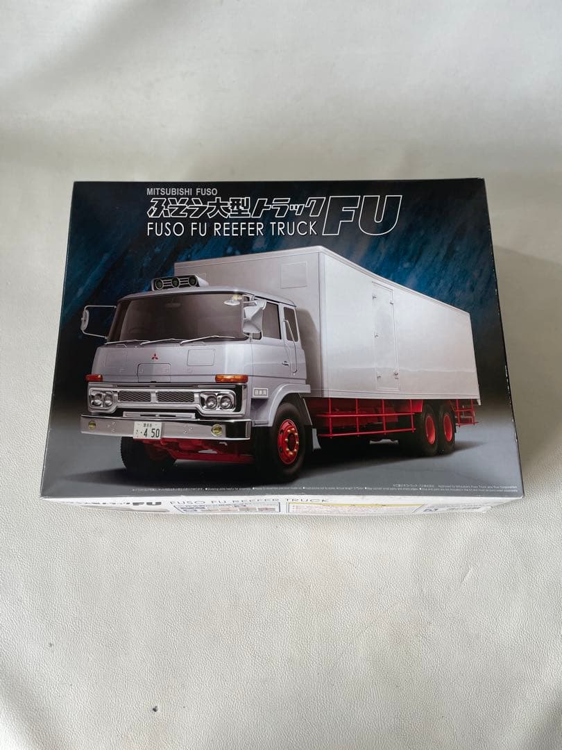 ふそう 大型トラック FU 1/32 ふそう FU113S 冷凍車 作りかけ