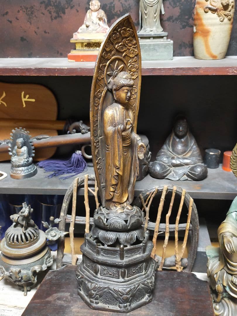 ♥古銅製　仏像　阿弥陀如来　立像　銅製　阿弥陀様　仏壇　観音像　骨董品