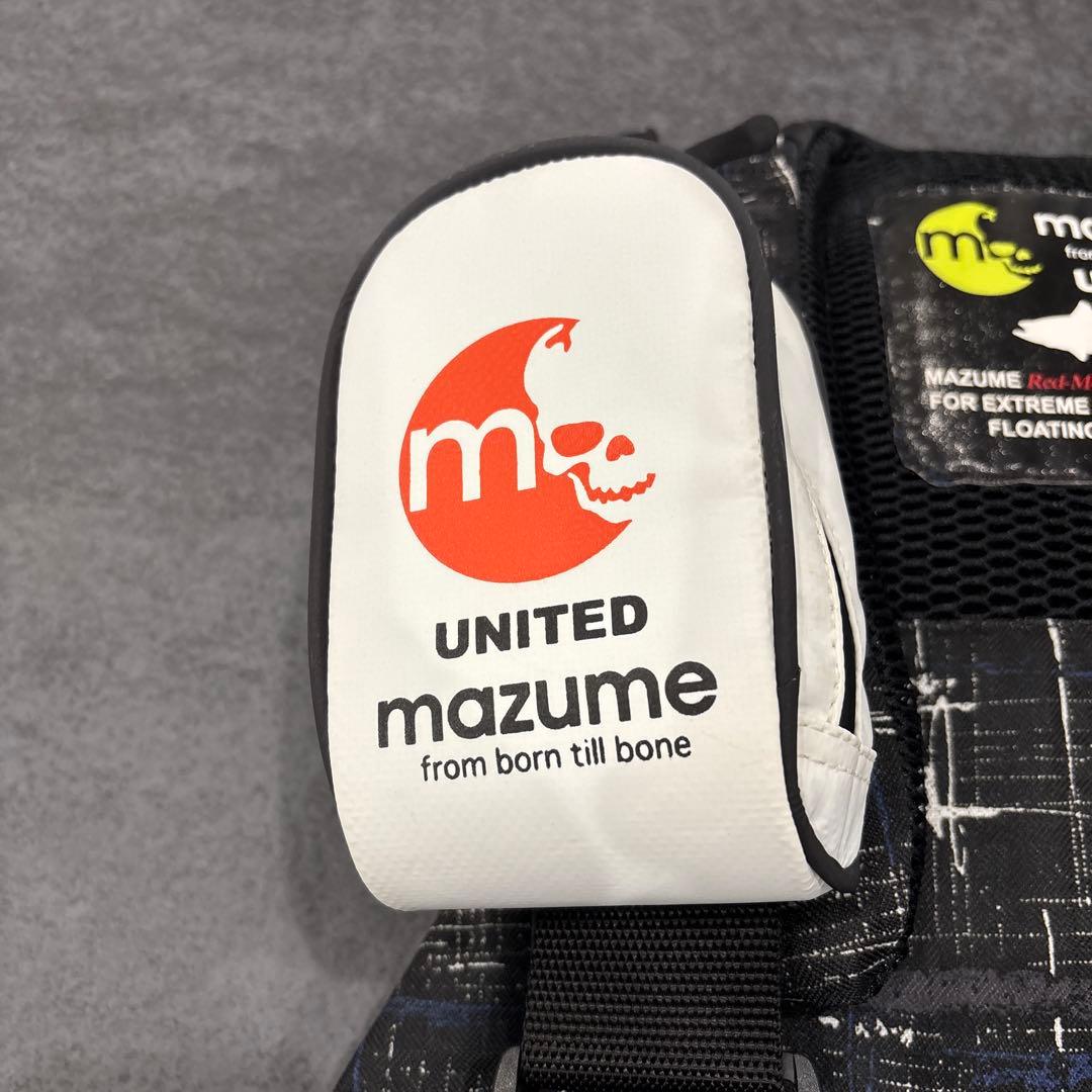 ウェア mazume RedMoon LIFE JACKET