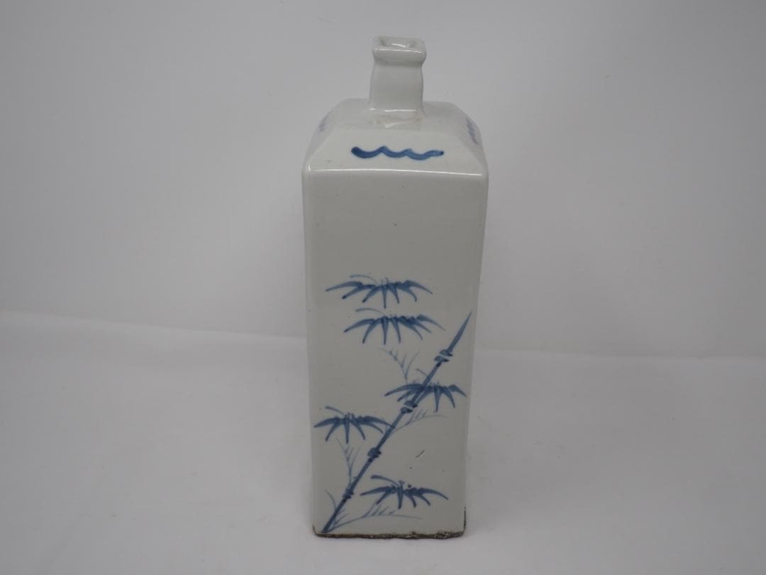 染付兎文白磁徳利　角瓶　李朝　「月夜のうさぎ」　漢詩　-SO