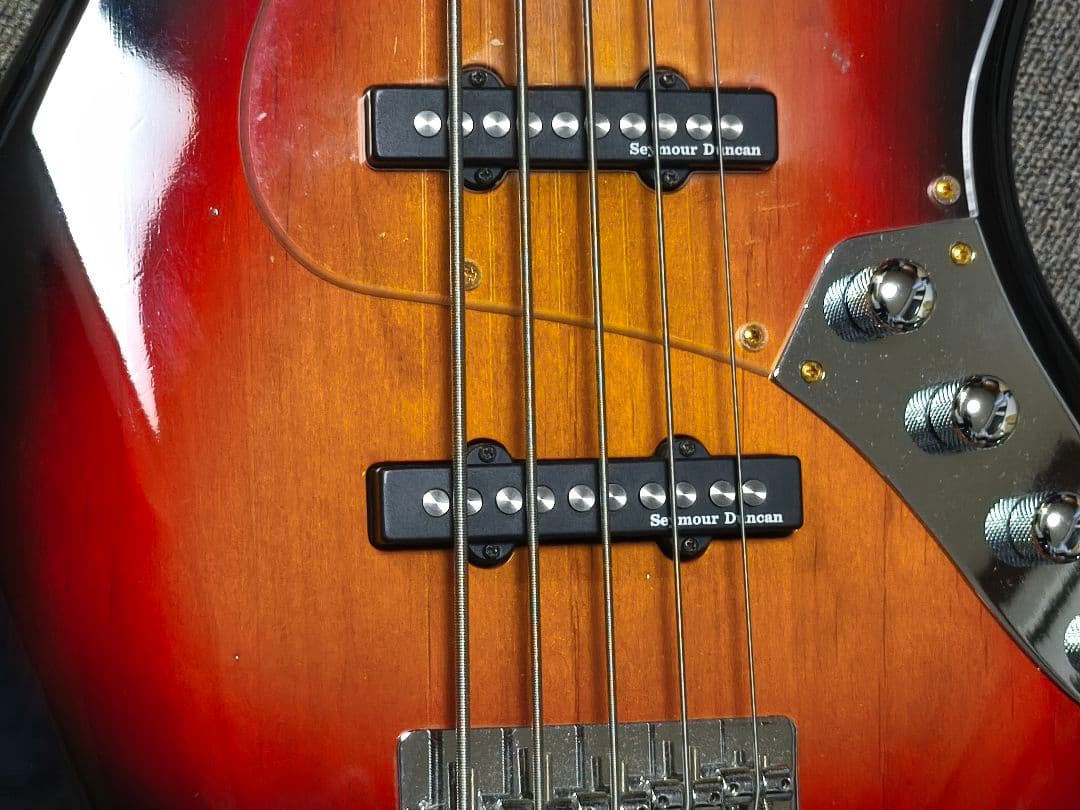 Bacchus Universe5弦 改SeymourDuncan SJ5-3s
