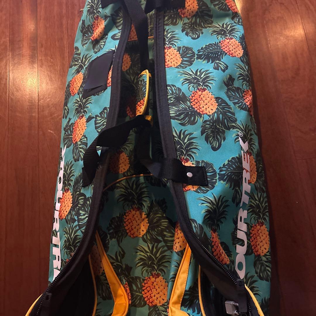 パイナップル柄キャディバッグ カバータイヤとクッション付きTOURTRE