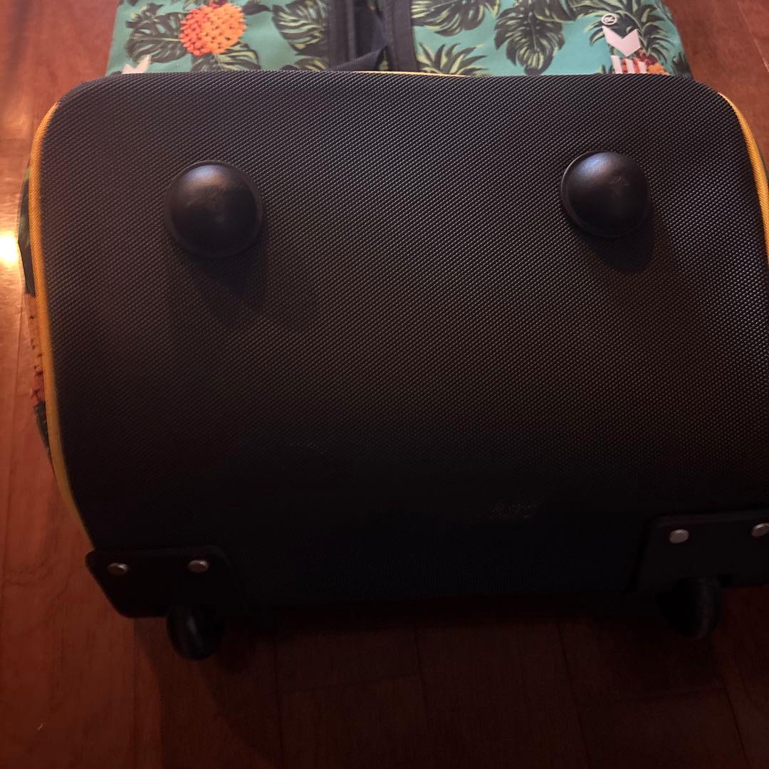 パイナップル柄キャディバッグ カバータイヤとクッション付きTOURTRE