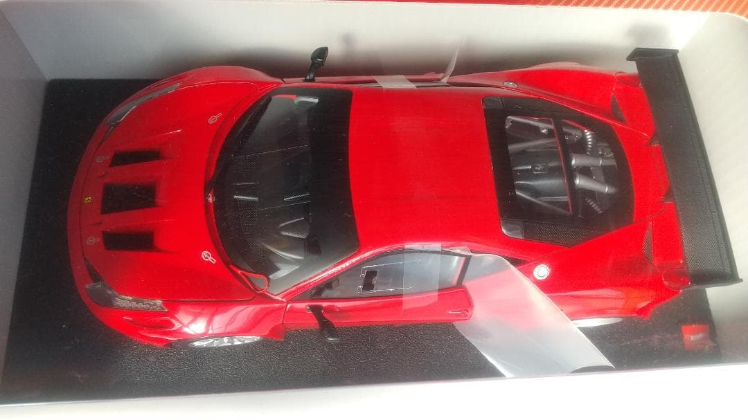 ミニカー Hot Wheels 458 Italia GT2 1:18