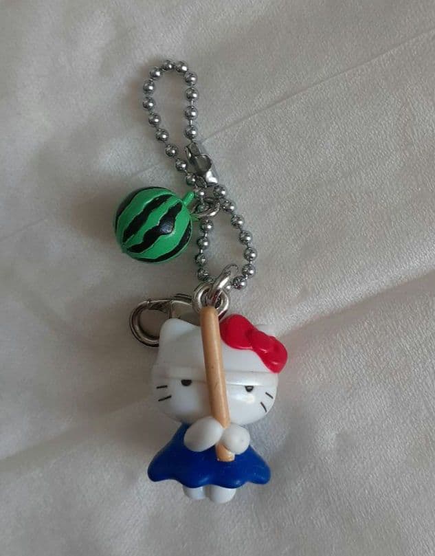 【超激レア】ご当地キティボールチェーン スイカ割り2003年