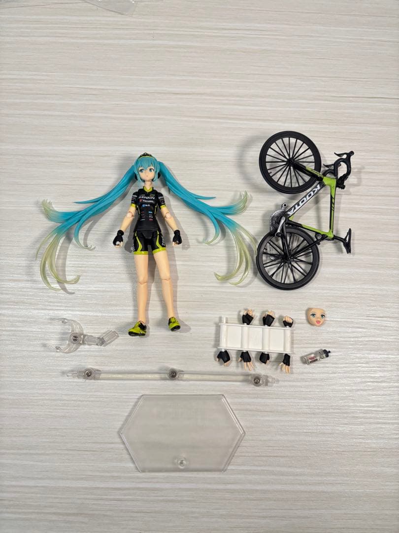 Figma 307 レーシングミクロードバイク 2015 初音ミク フィギュア