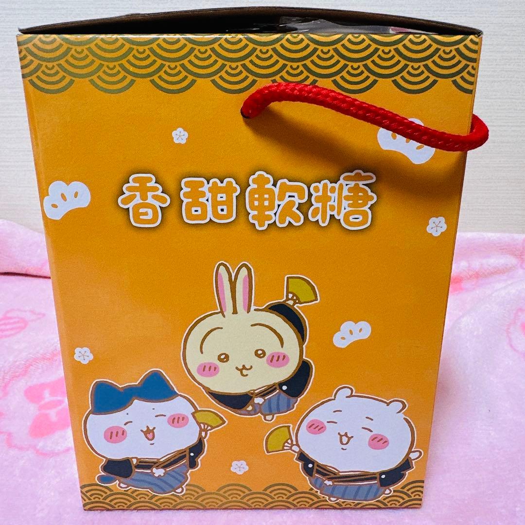 ちいかわ　台湾限定　だるま形　貯金箱とグミセット　うさぎ　当日発送可能