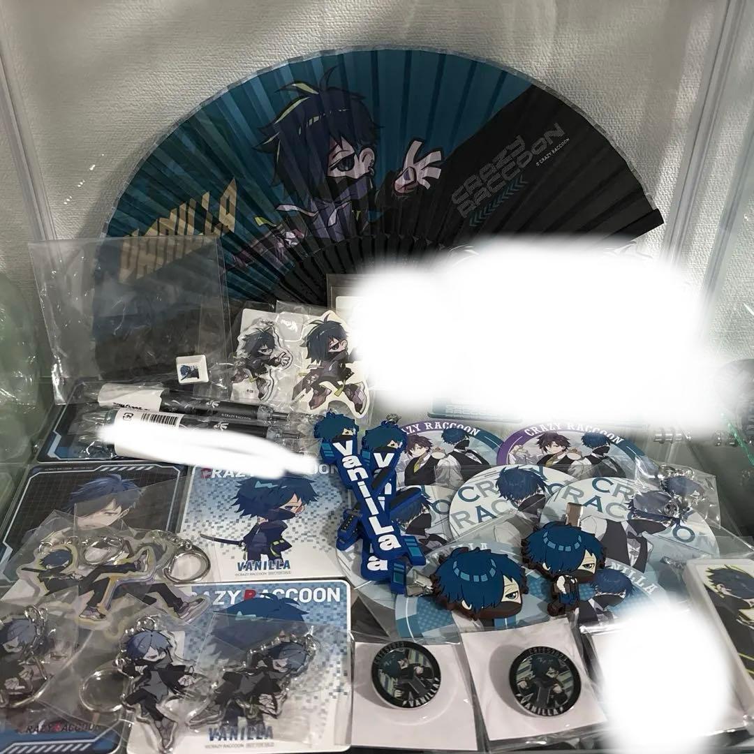 CR VanilLa グッズ 缶バッジ アクスタ など