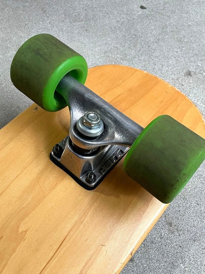 フリースタイル　フラットランド　スケートボード