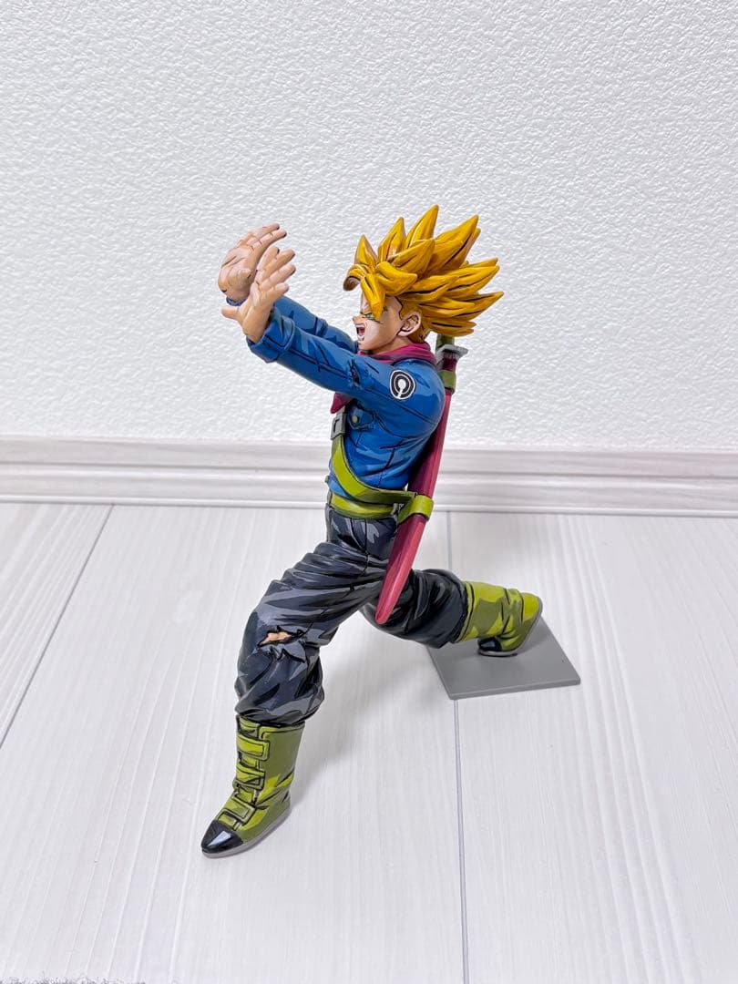 ドラゴンボール 渾身の一撃 トランクス フィギュア 二次元リペイント