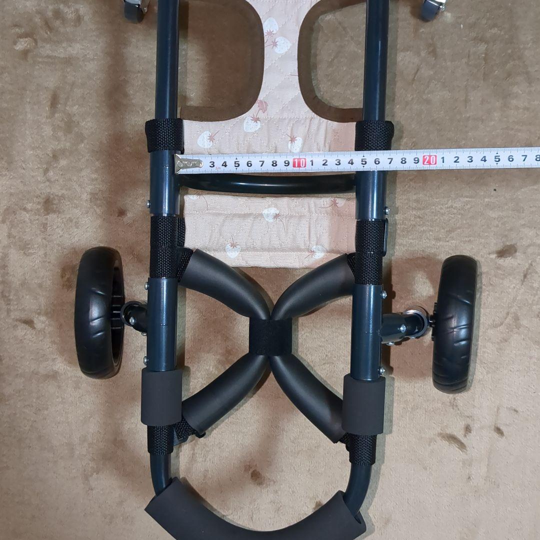 ワンちゃん4輪　リハビリ　食事補助　犬用車椅子　介護　M.ダックス等　犬の歩行器