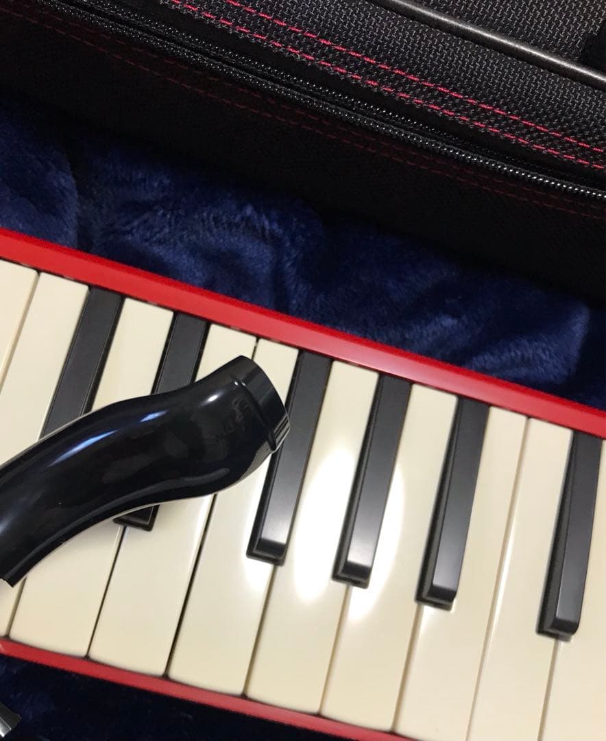 大人のピアニカ ◆37鍵 ◆YAMAHAレッドP-37ERD 赤ソフトケース付