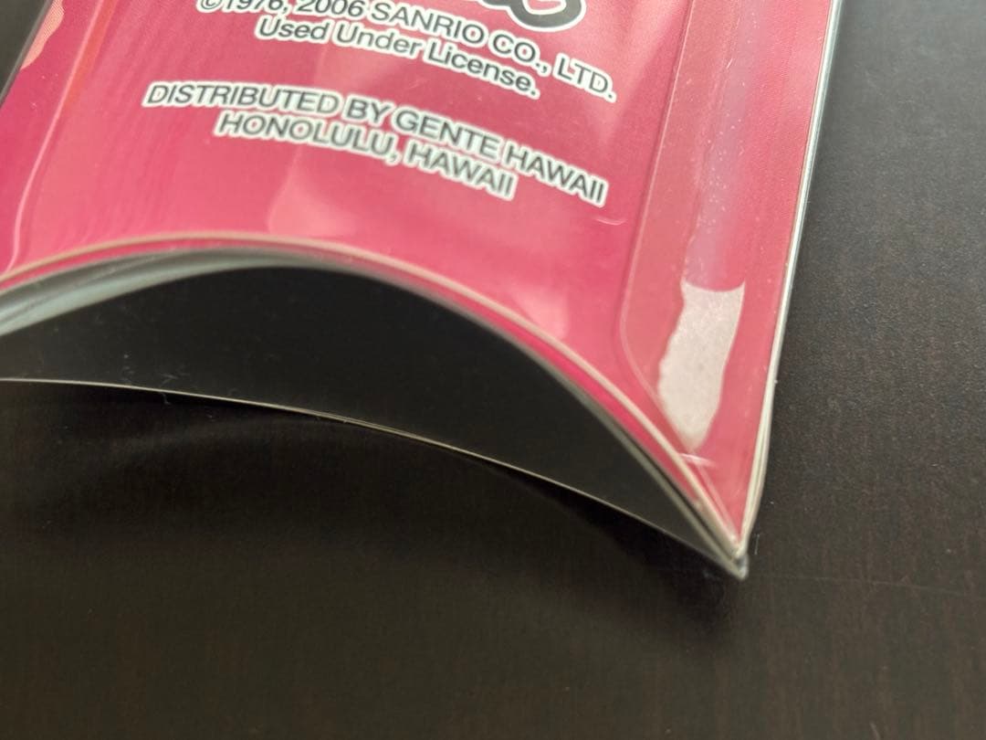 激レア ハローキティ ハワイ限定 ストラップ 日焼け ウクレレ ハイビスカス