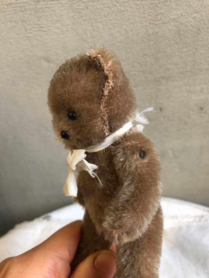 小さなテディベア 白リボン アンティーク テディ