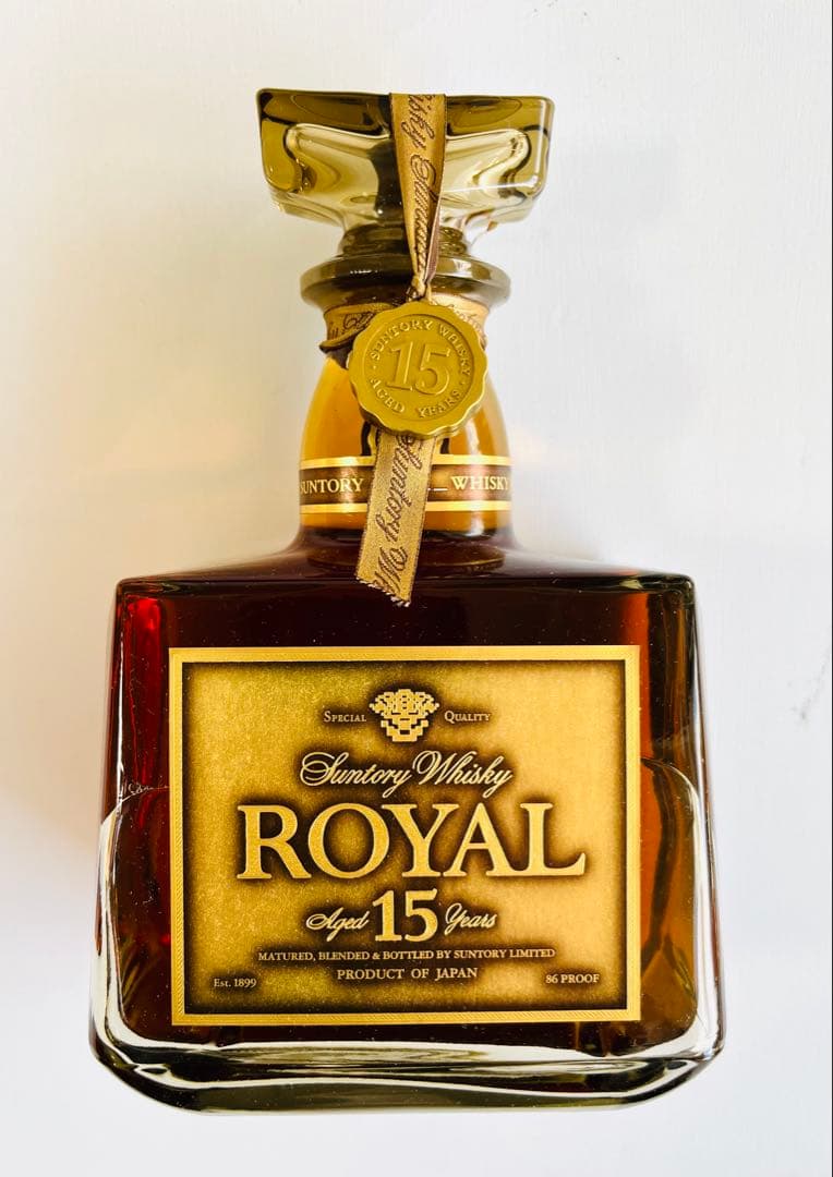 サントリーウイスキー　　 ロイヤル 15年 ゴールドラベル