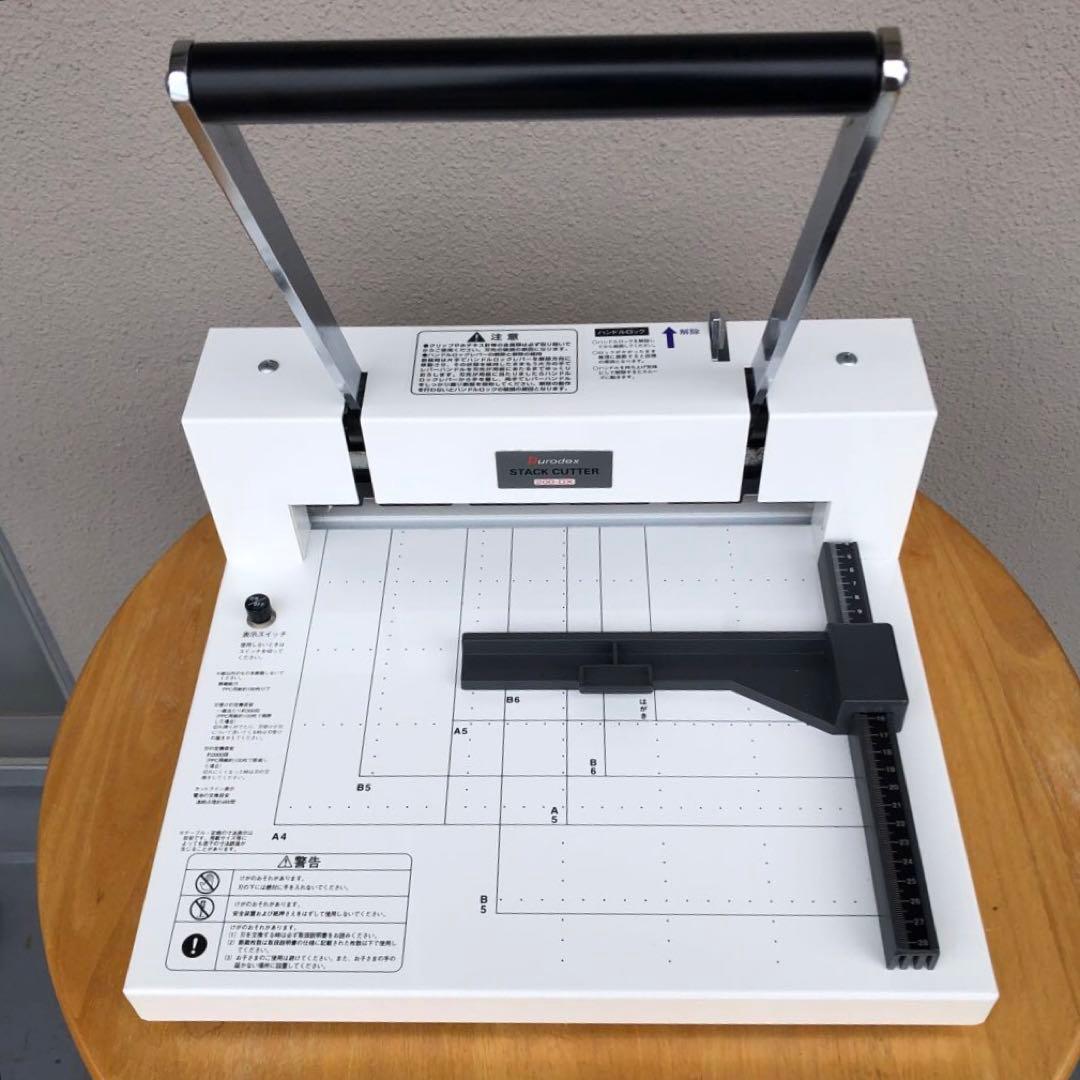 は*き様 Durodex 200DX ホワイト パーソナル断裁機