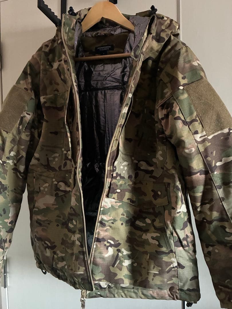 未使用極暖ロシア軍北朝鮮軍仕様防寒服内綿ブラックアルミマルチカム日本稀少品