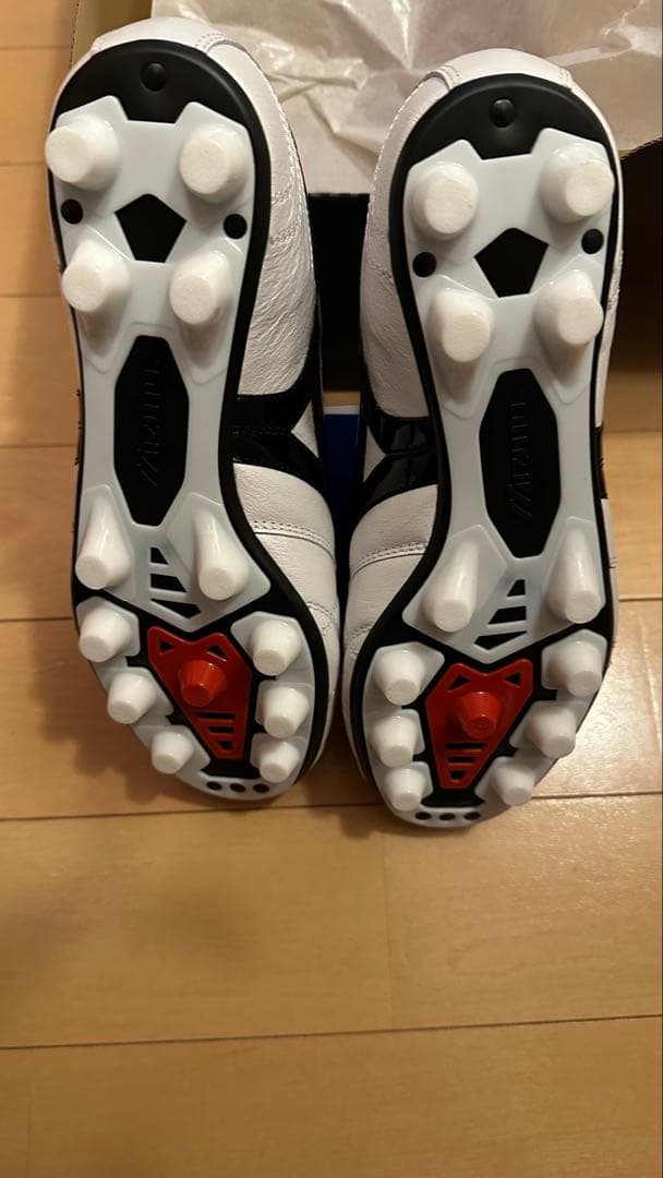 【にーに 】Mizunoプロフェッショナル サッカーシューズ 23.0cm