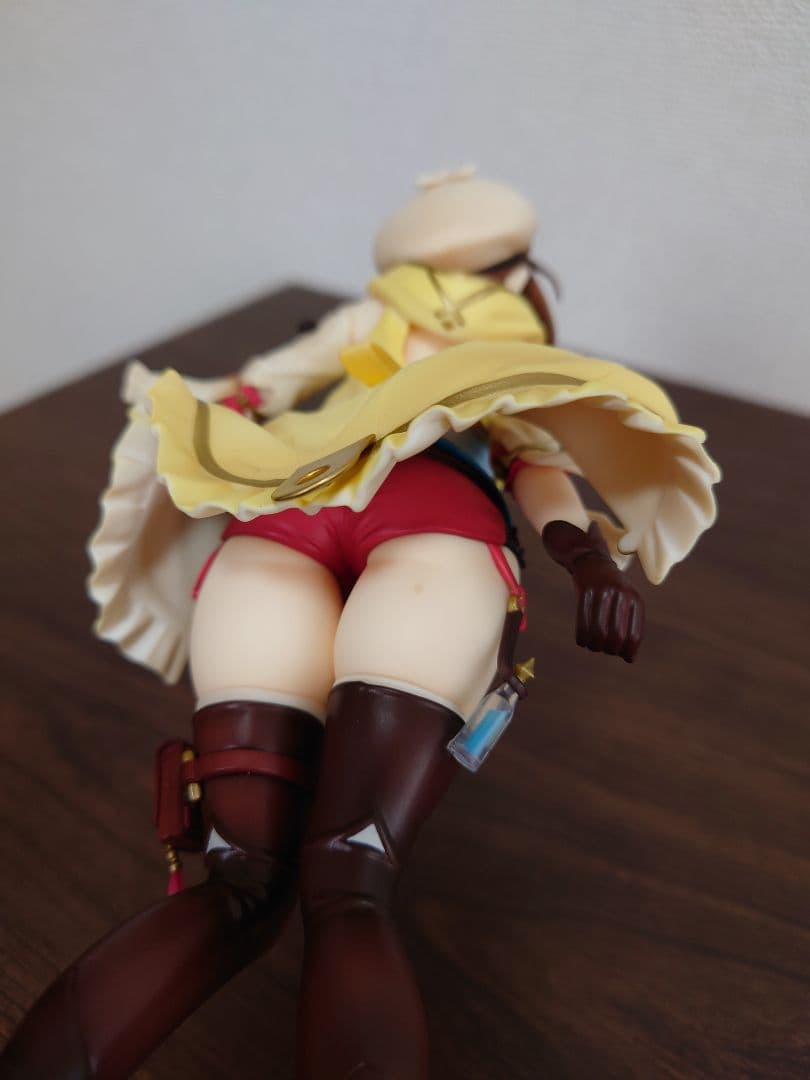 ライザのアトリエ-常闇の女王と秘密の隠れ家-ライザ1/7フィギュア