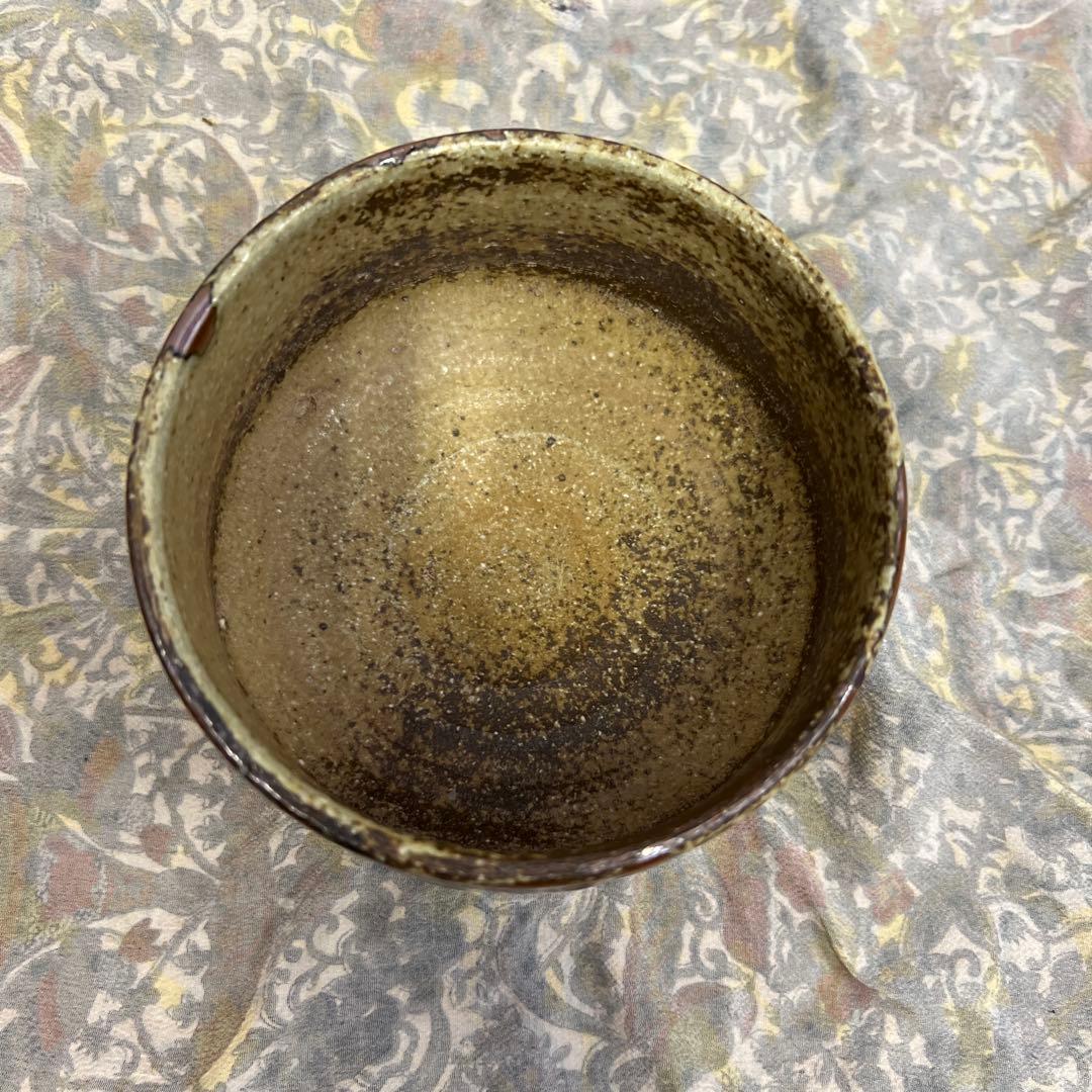 茶碗 茶色とベージュのグラデーション