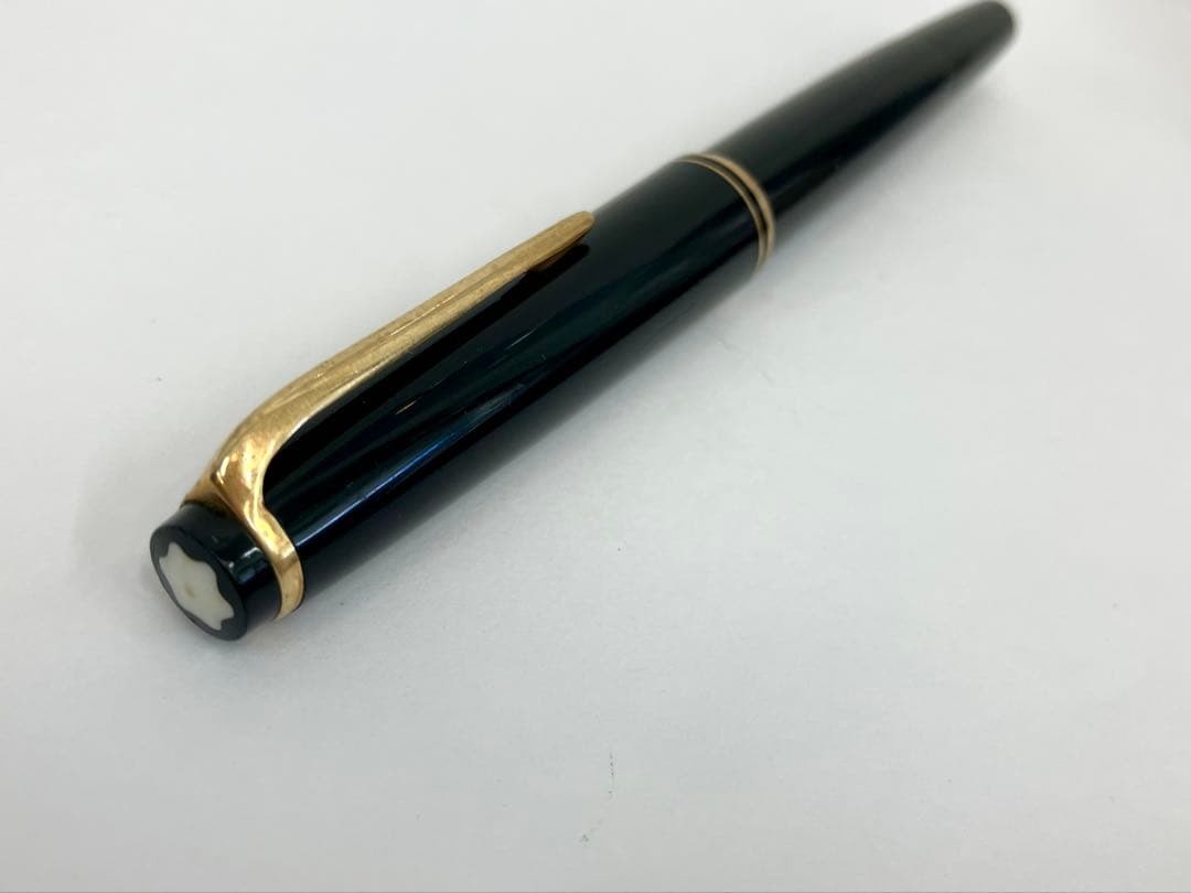 Mont Blanc 万年筆 NO 22 黒