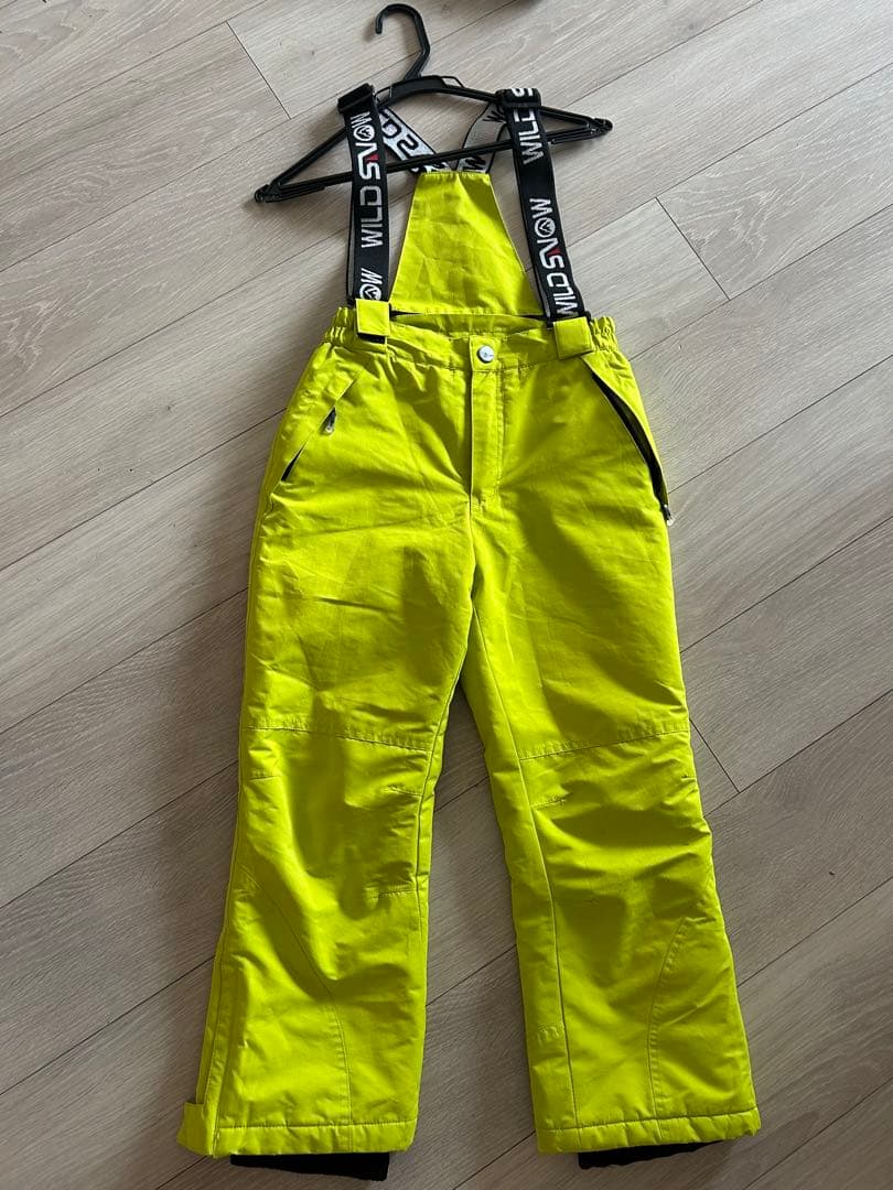 子ども用スキーウェア ジャケットとパンツセット