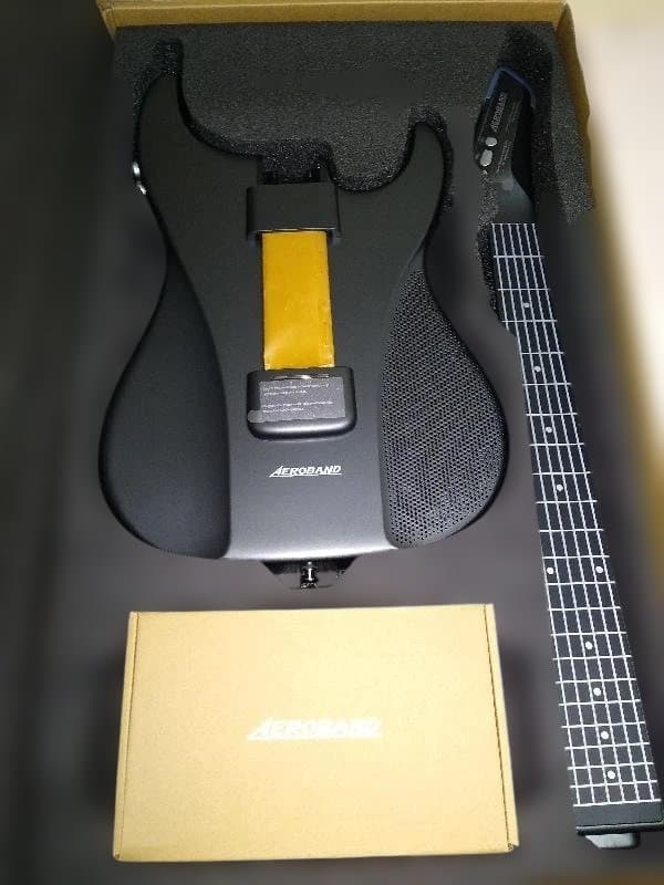 スマートギターAearo Band Guitar