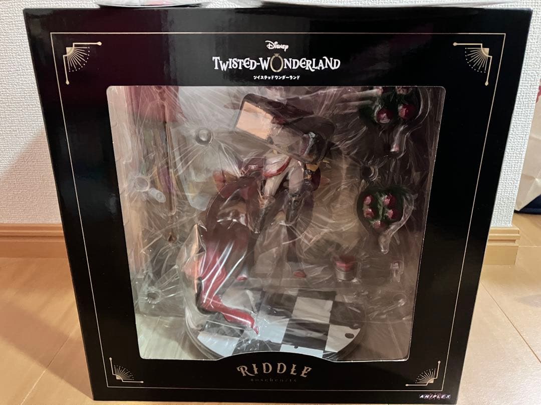 リドル・ローズハート　ツイステッドワンダーランド　ツイステ　1/8フィギュア