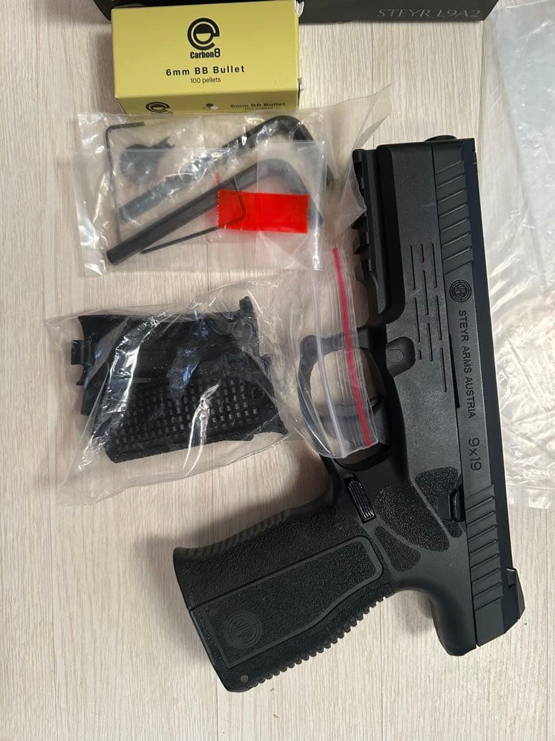 carbon8 ステアーSTEYR L9A2 co2ガスガン